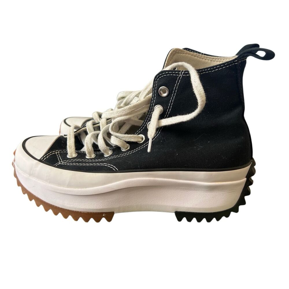 Converse Run Star Hike Hi sneakers in the black, white, and gum colorway - Picture 2 of 8